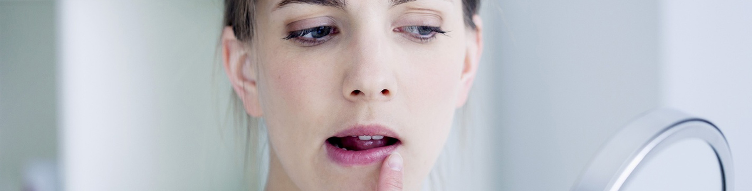 Дали често имате херпес? Откријте како да го спречите следен пат